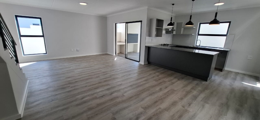 To Let 3 Bedroom Property for Rent in Jakarandas Western Cape